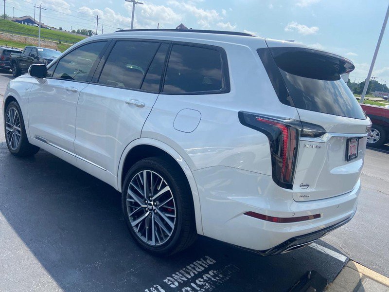 Used 2024 Cadillac XT6 Sport AWD/4WD image 4