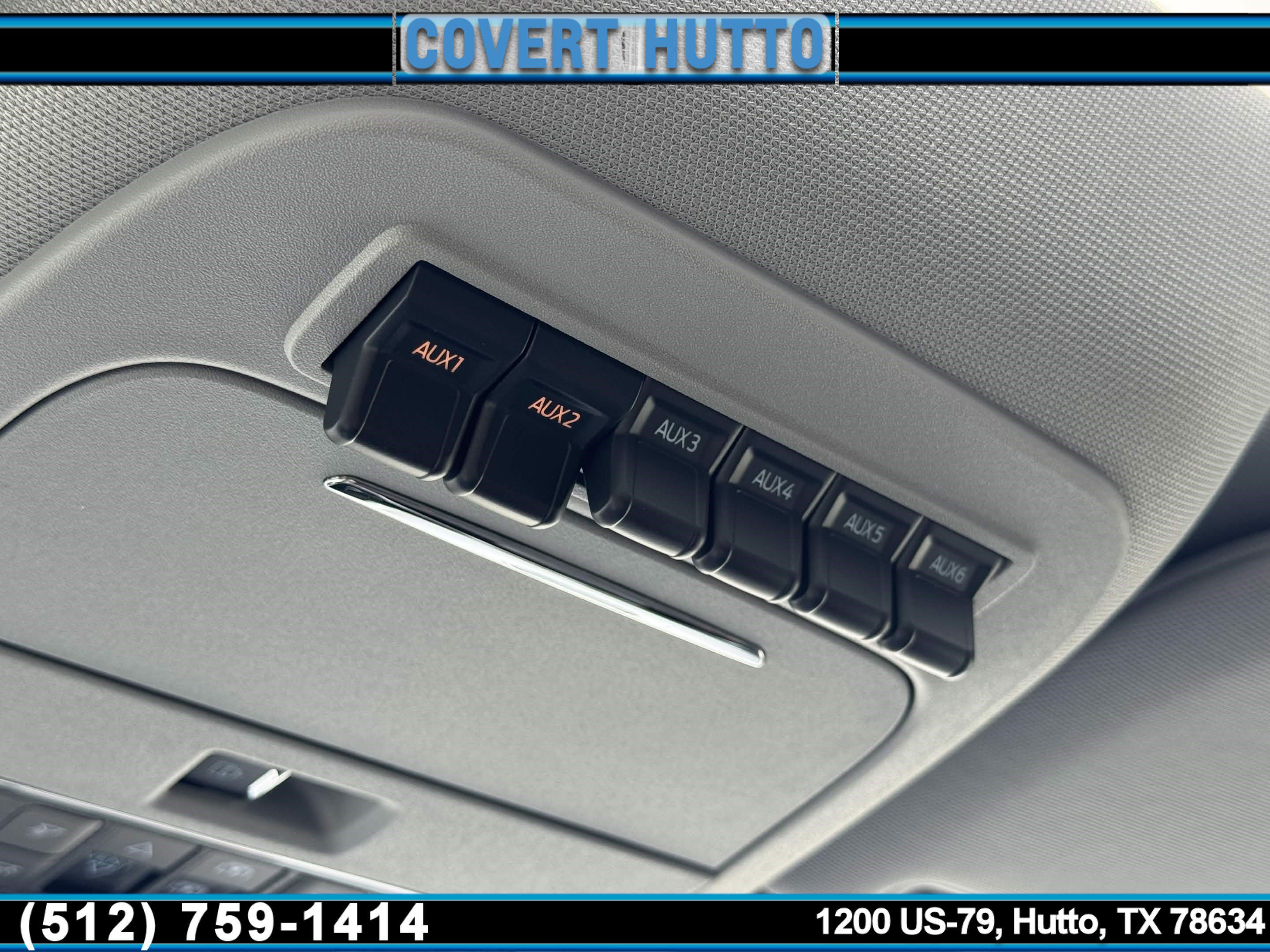 New 2026 Ford F250 Lariat w/ Black Appearance Package image 35