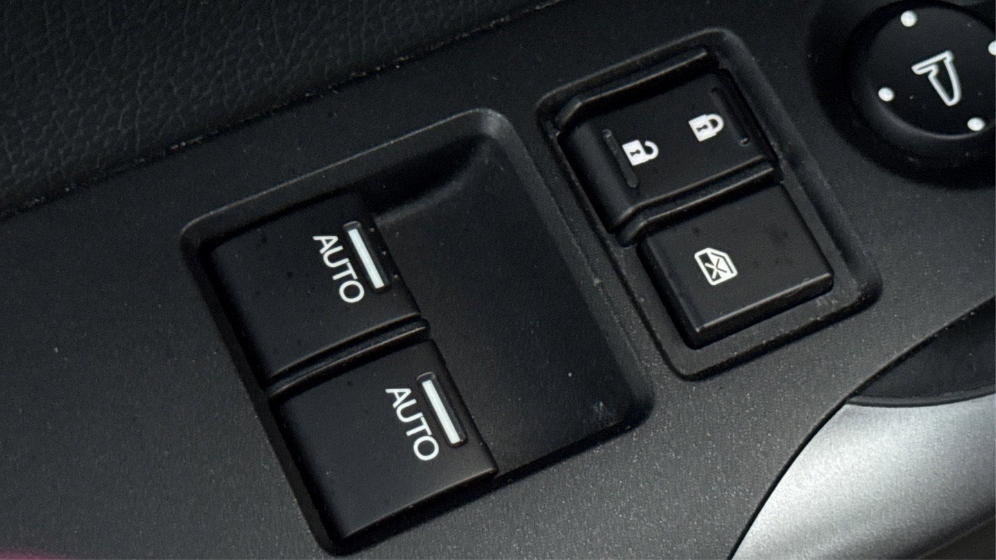 Used 2016 Honda Accord EX-L image 33