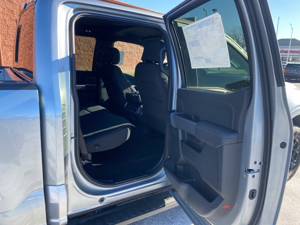 New 2026 Ford F150 XLT w/ Equipment Group 302A MID image 19