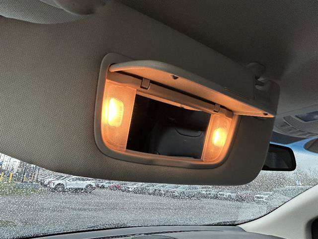 Used 2020 Ford Edge SEL w/ Convenience Package image 29