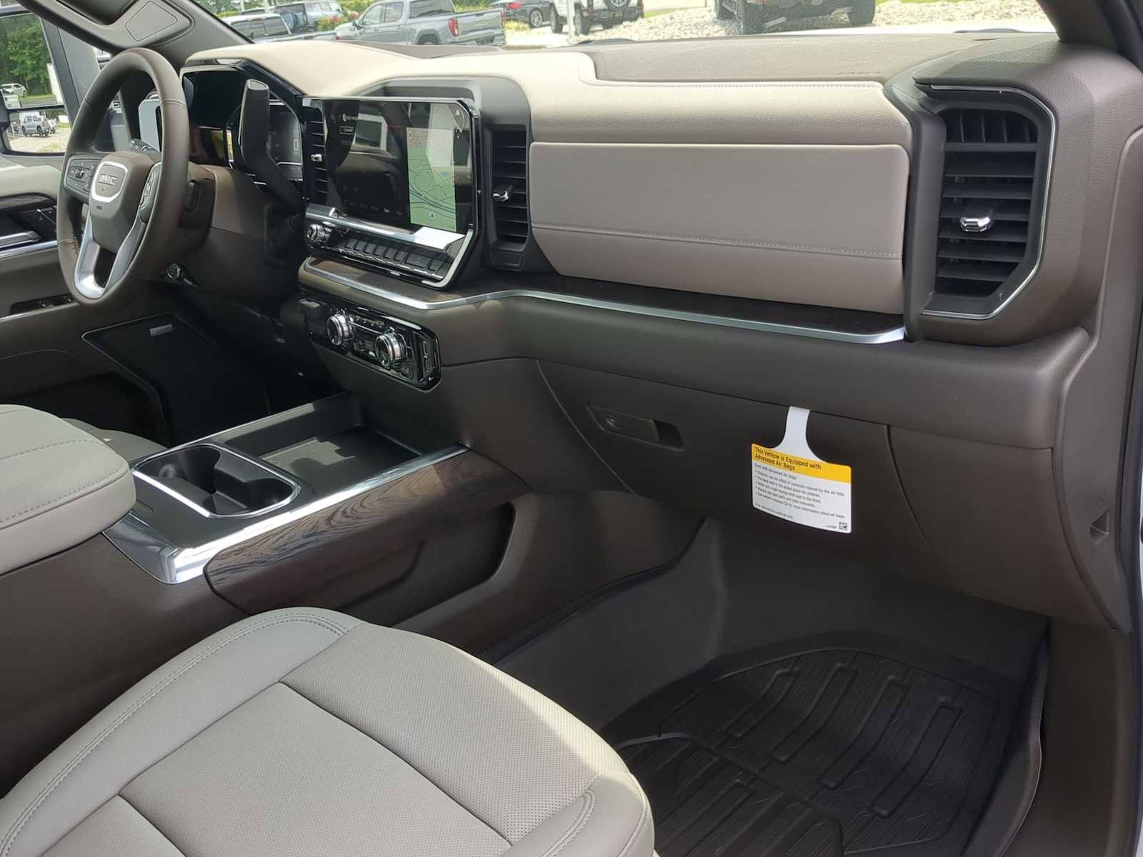New 2025 GMC Sierra 2500 SLT w/ SLT Premium Package image 30