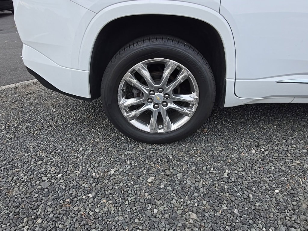 Used 2018 Chevrolet Traverse High Country image 28