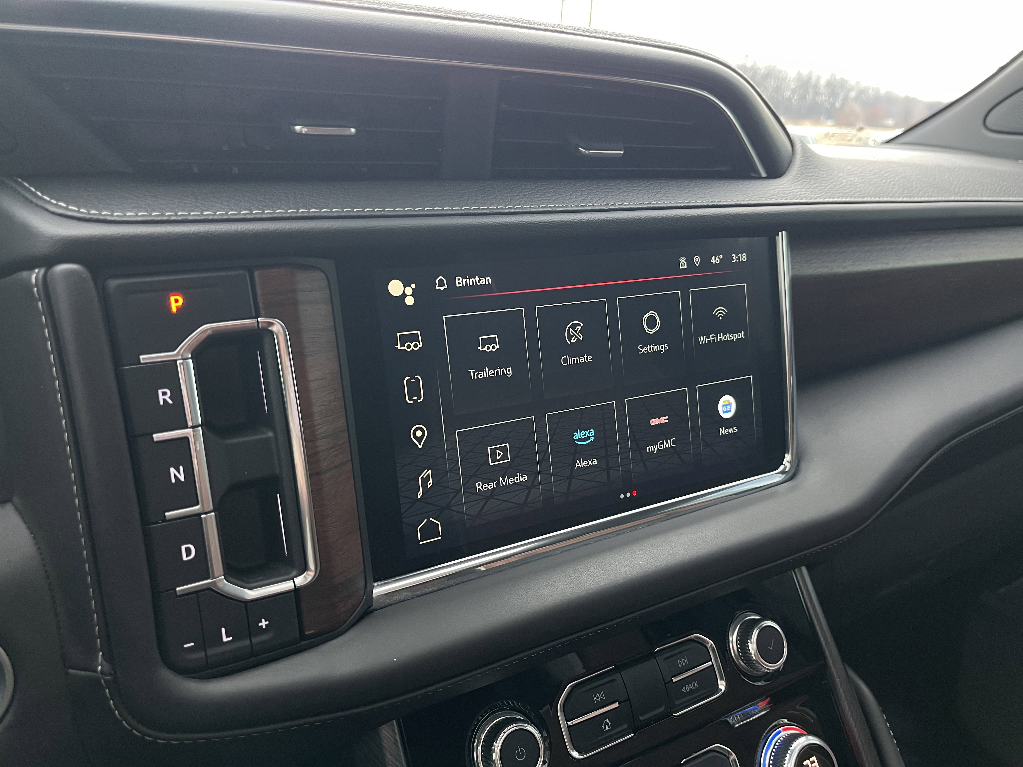 Used 2023 GMC Yukon Denali Ultimate image 13