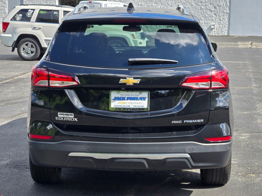 Used 2022 Chevrolet Equinox Premier image 12