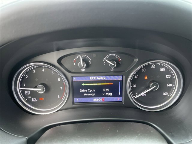 Used 2021 Buick Enclave Essence image 15