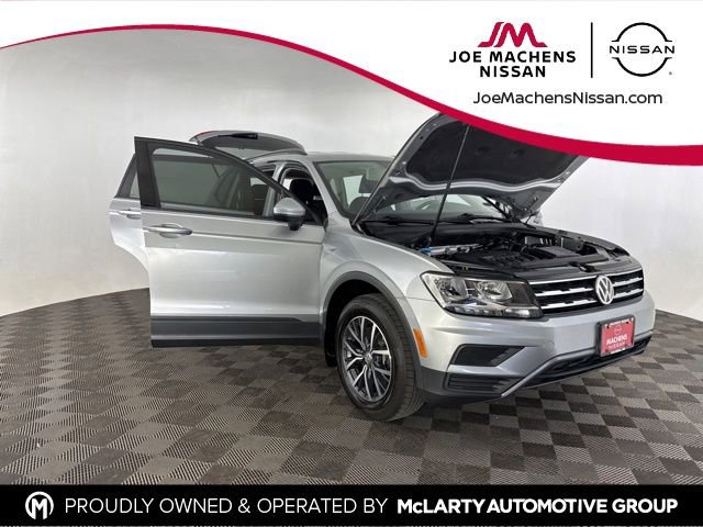 Used 2021 Volkswagen Tiguan S image 12