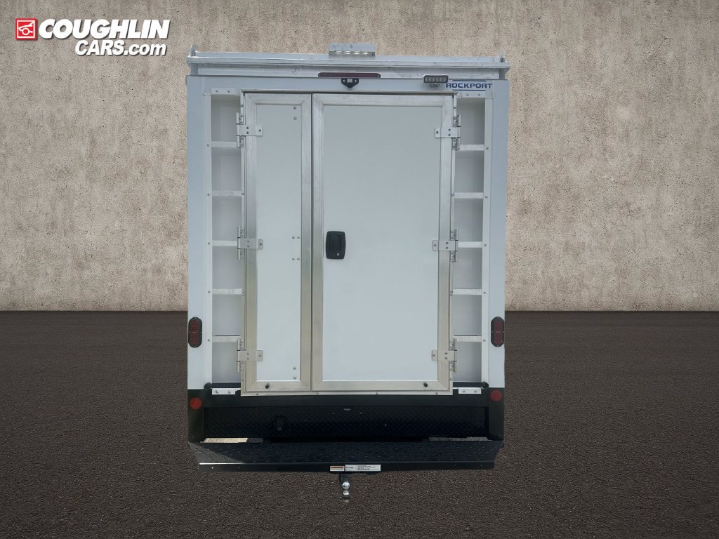 New 2026 Chevrolet Express 4500 w/ Power Convenience Package RWD image 4