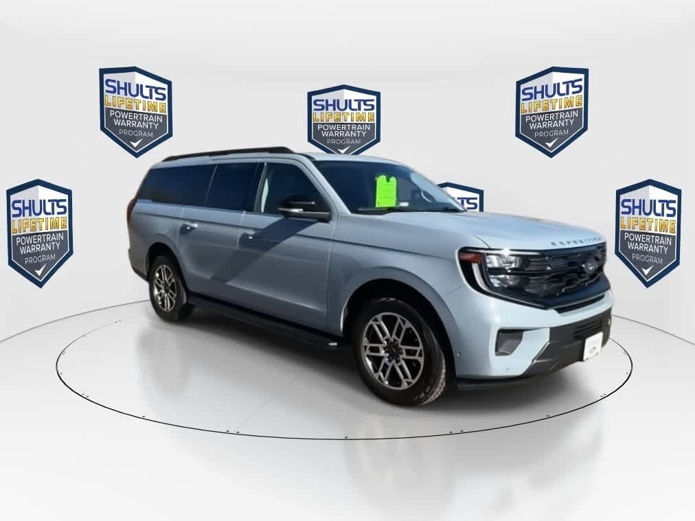 Used 2025 Ford Expedition Max Active image 2