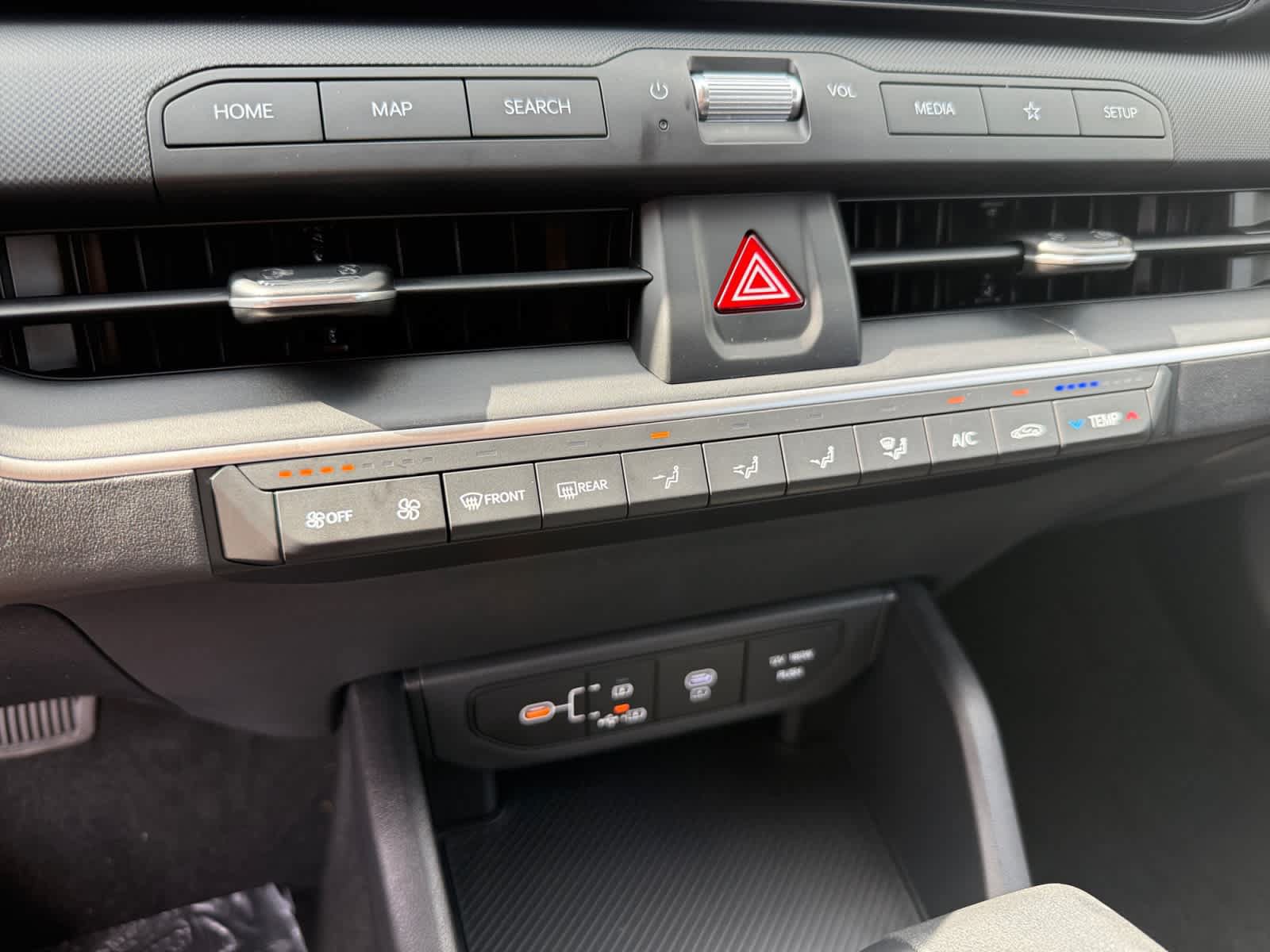 New 2026 Kia K4 FWD image 17