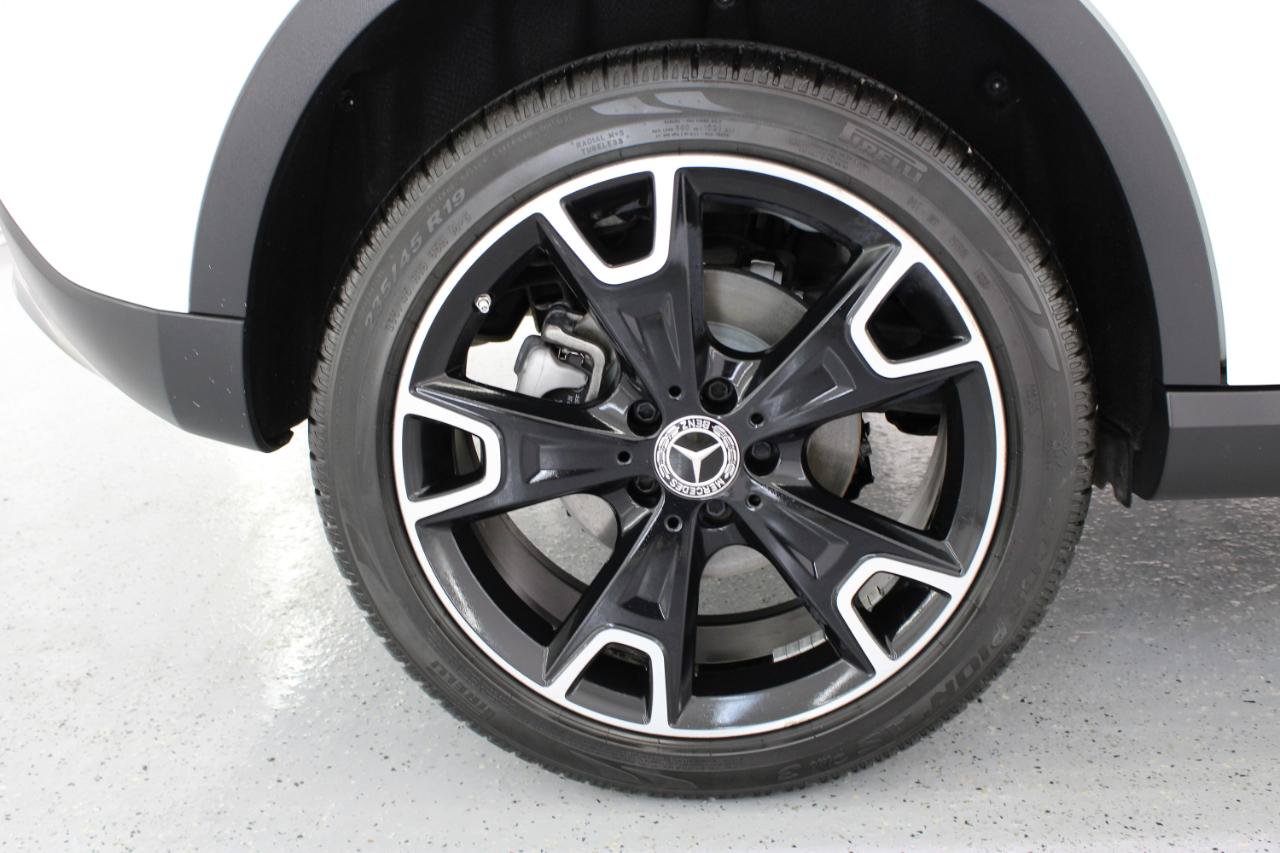 Used 2020 Mercedes-Benz GLA 250 w/ Convenience Package image 82