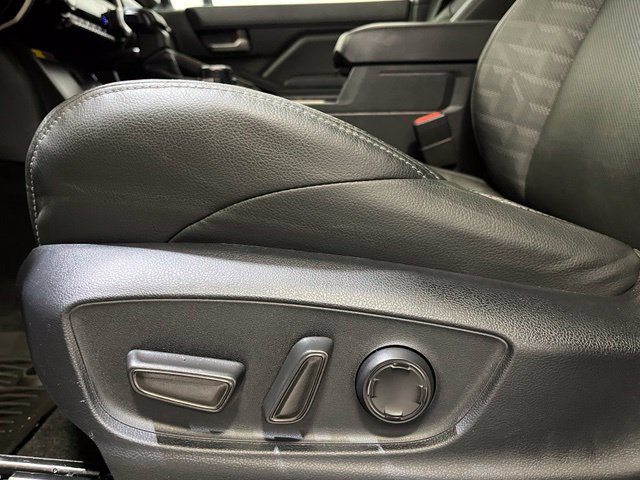 Used 2024 Toyota Tacoma TRD Off-Road w/ TRD Off Road Premium Package AWD/4WD image 15