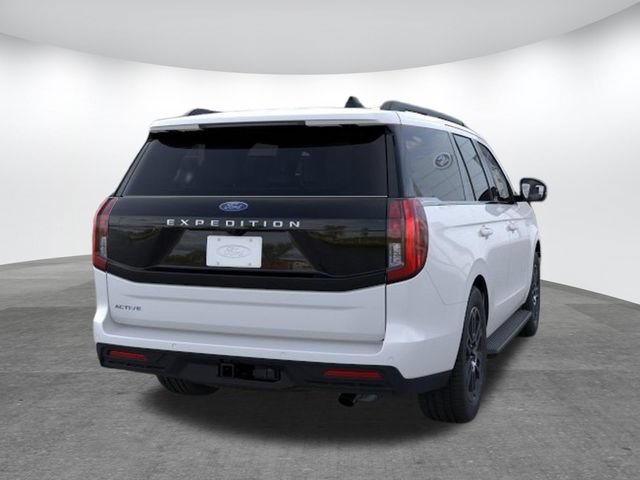 New 2026 Ford Expedition Active RWD image 8