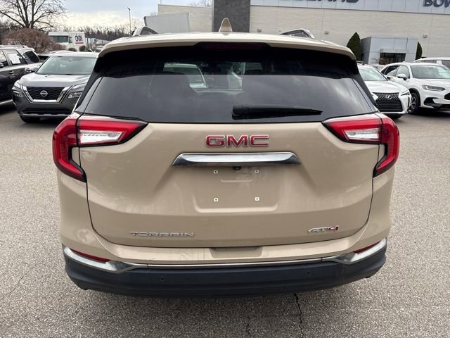 Used 2023 GMC Terrain AT4 w/ Infotainment Package II image 4