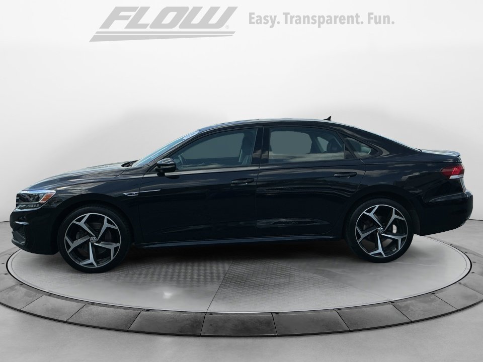 Certified 2020 Volkswagen Passat 2.0T R-Line image 5