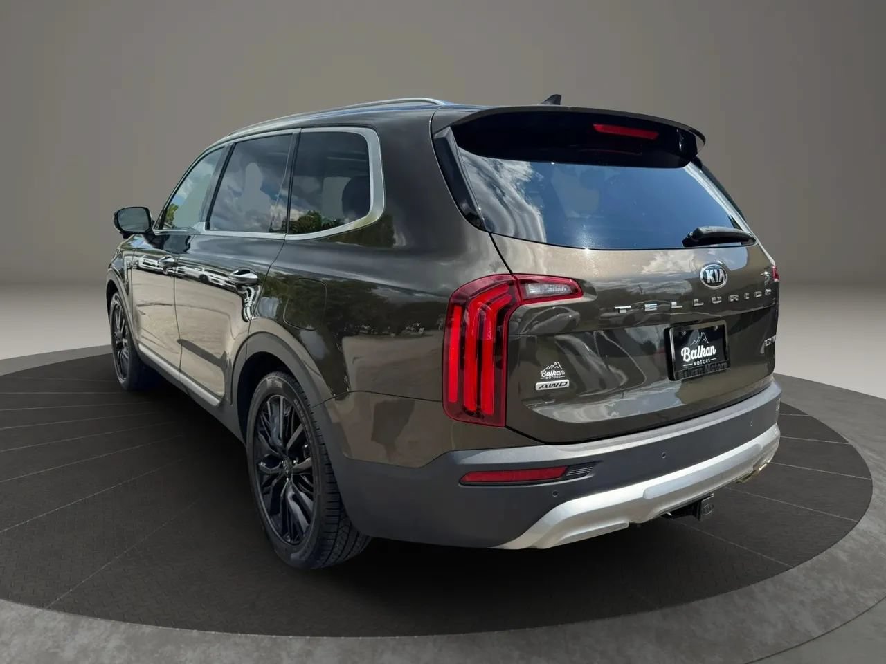 Used 2020 Kia Telluride SX w/ Towing Package AWD/4WD image 8