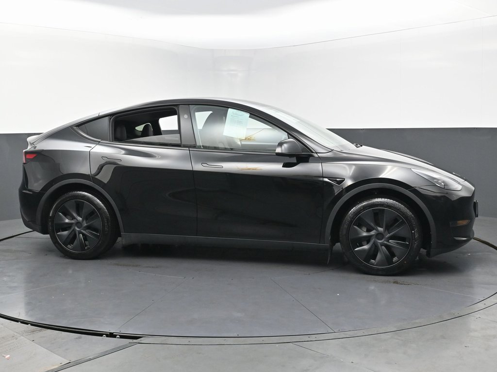 Used 2025 Tesla Model Y Long Range image 5
