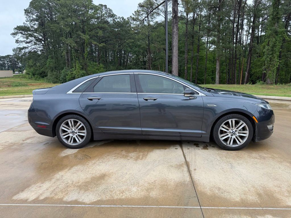 Used 2014 Lincoln MKZ Hybrid w/ Equipment Group 202A Reserve FWD image 6