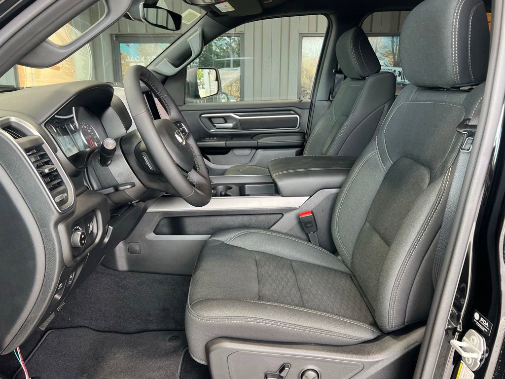 New 2026 RAM 1500 Lone Star AWD/4WD image 10