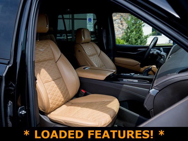 Used 2022 Cadillac Escalade Sport w/ LPO, ONYX Package image 36