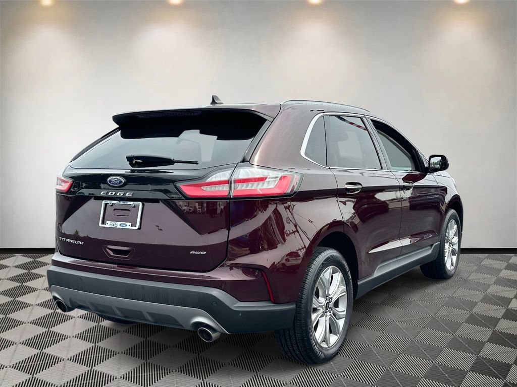 Certified 2024 Ford Edge Titanium AWD/4WD image 4