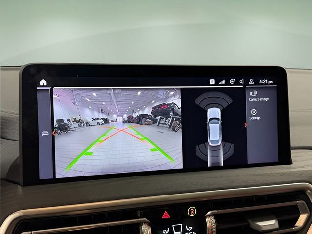 Used 2024 BMW X4 M40i w/ Premium Package image 27