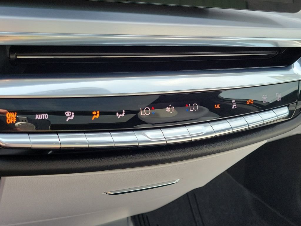 Used 2024 Cadillac Lyriq Sport w/ LPO, Floor Liner Package AWD/4WD image 26