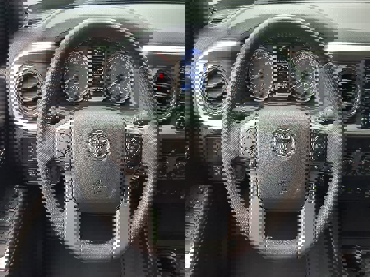 Used 2022 Toyota Tacoma Limited w/ Nightshade Package image 25