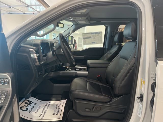 New 2026 Ford F350 Lariat w/ Black Appearance Package image 13