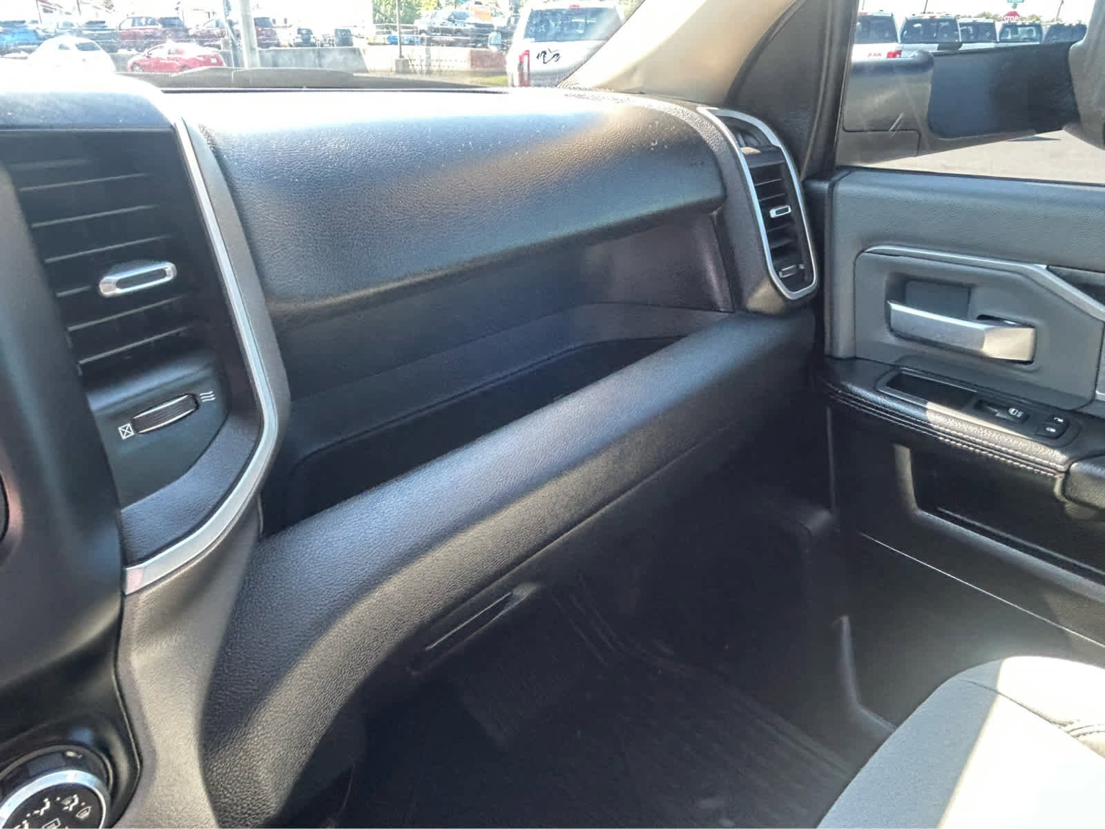 Used 2019 RAM 2500 Big Horn AWD/4WD image 37
