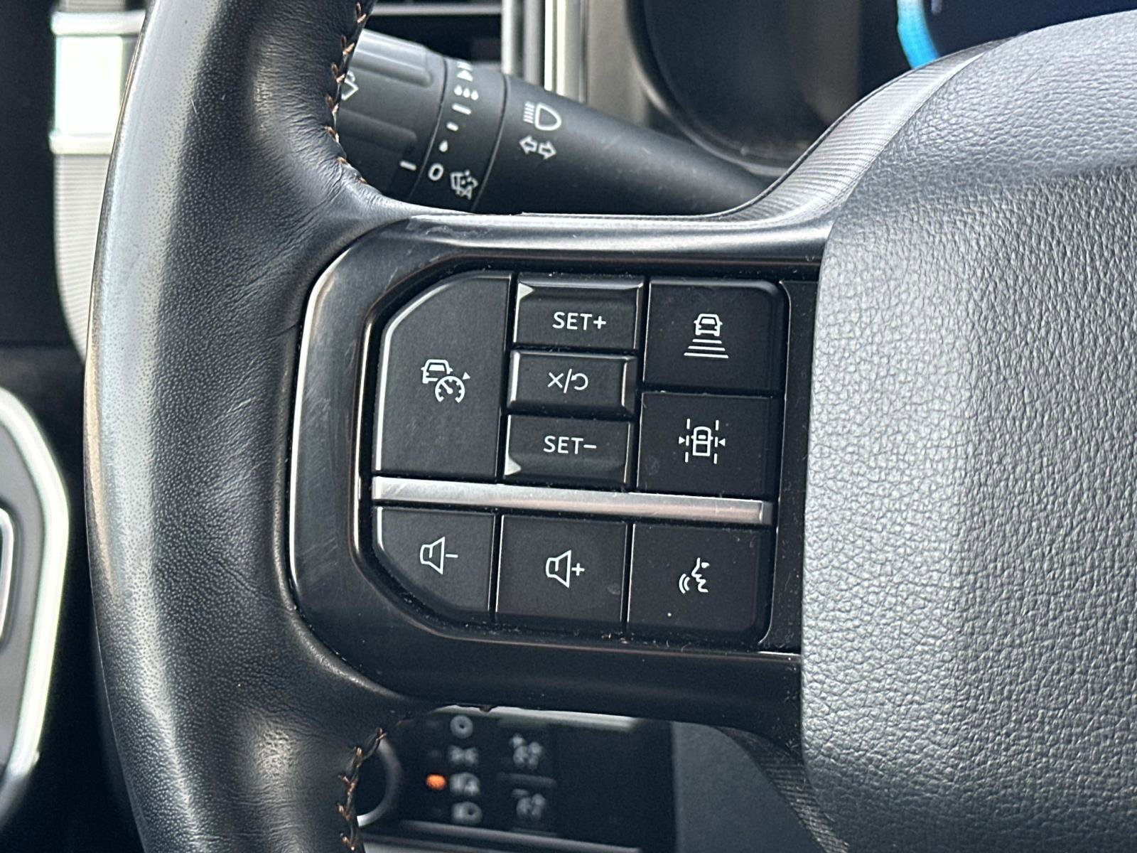 Certified 2024 Ford F250 Platinum w/ Tremor Off-Road Package image 17