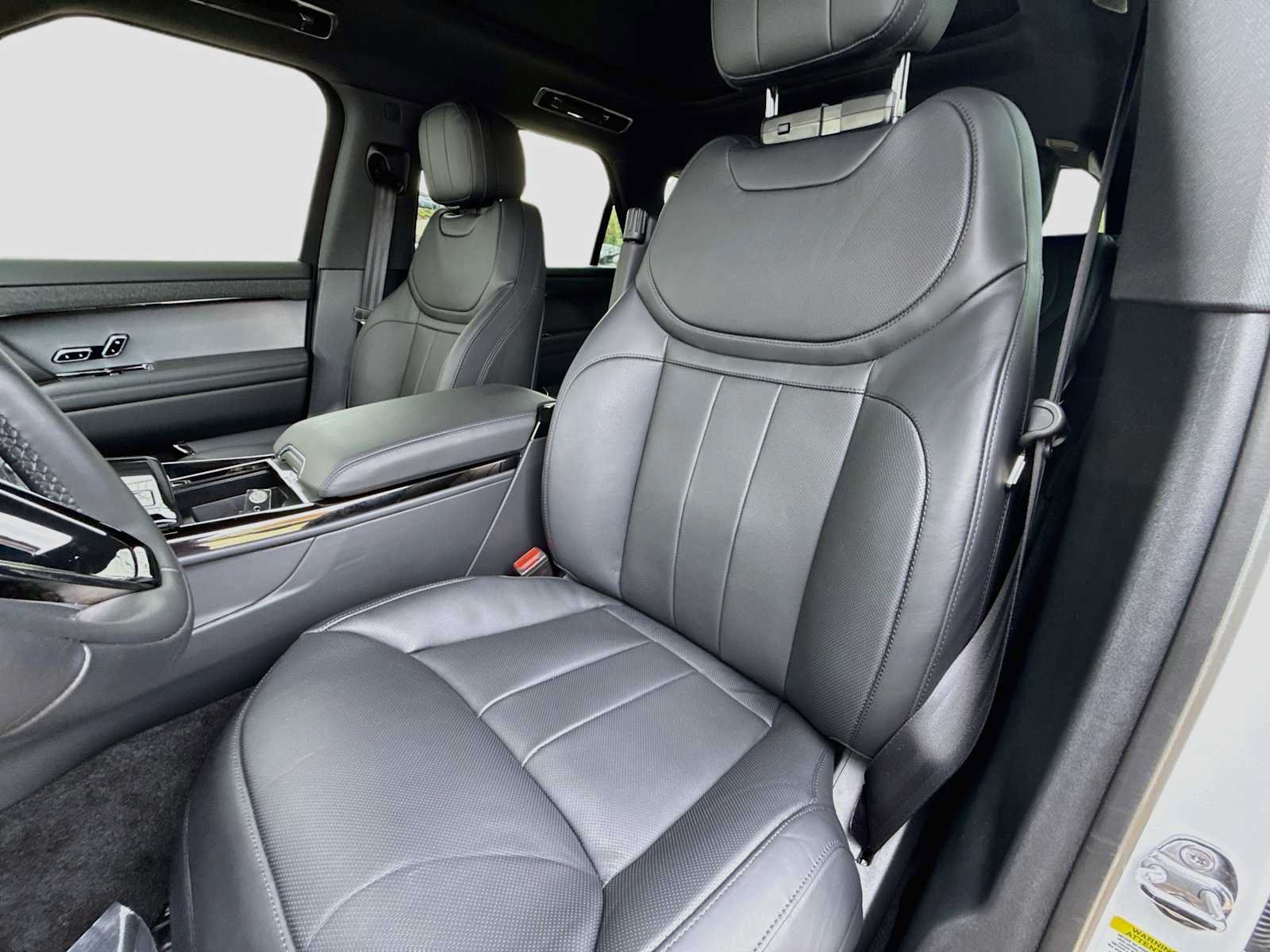 Certified 2025 Land Rover Range Rover Sport Dynamic SE AWD/4WD image 14