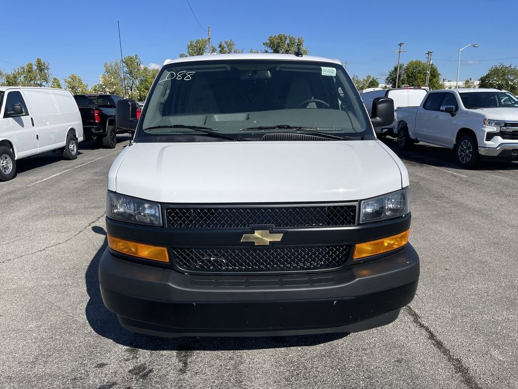 New 2025 Chevrolet Express 2500 w/ Driver Convenience Package RWD image 4