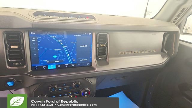 Used 2025 Ford Bronco Badlands image 20
