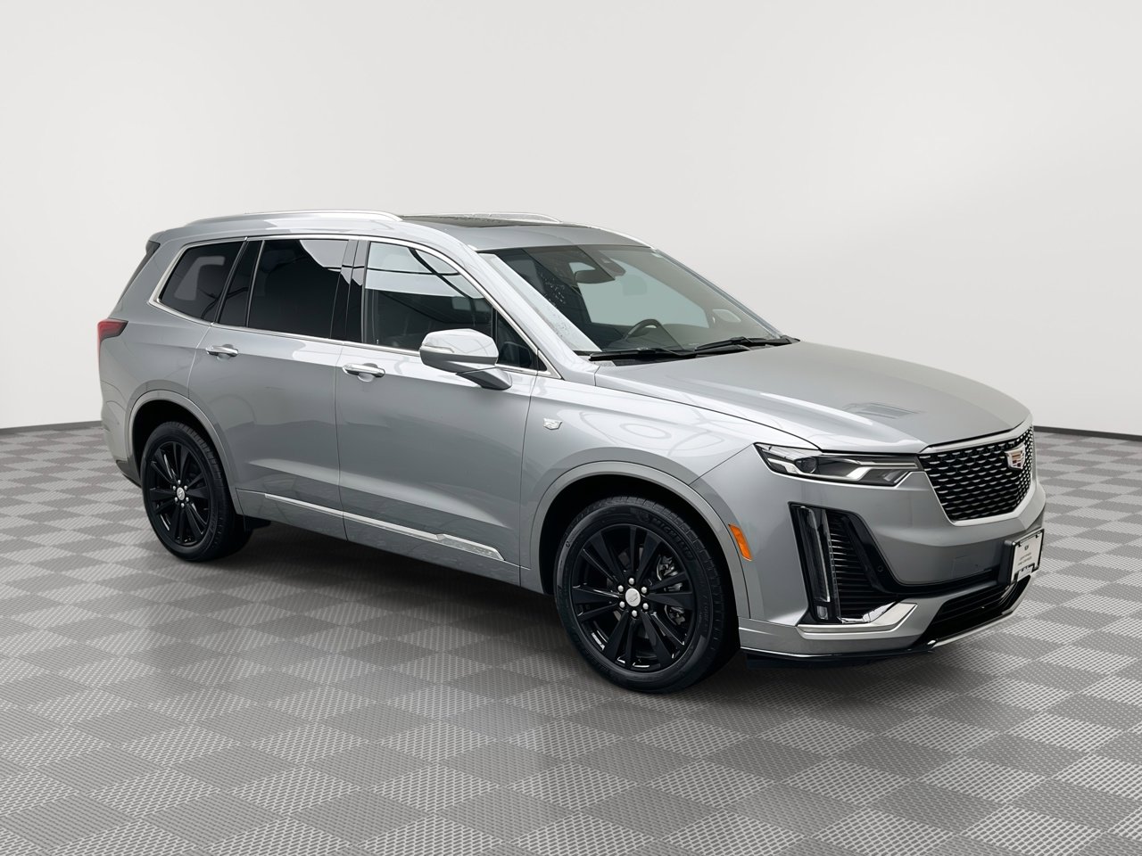 Certified 2025 Cadillac XT6 Premium Luxury AWD/4WD image 1