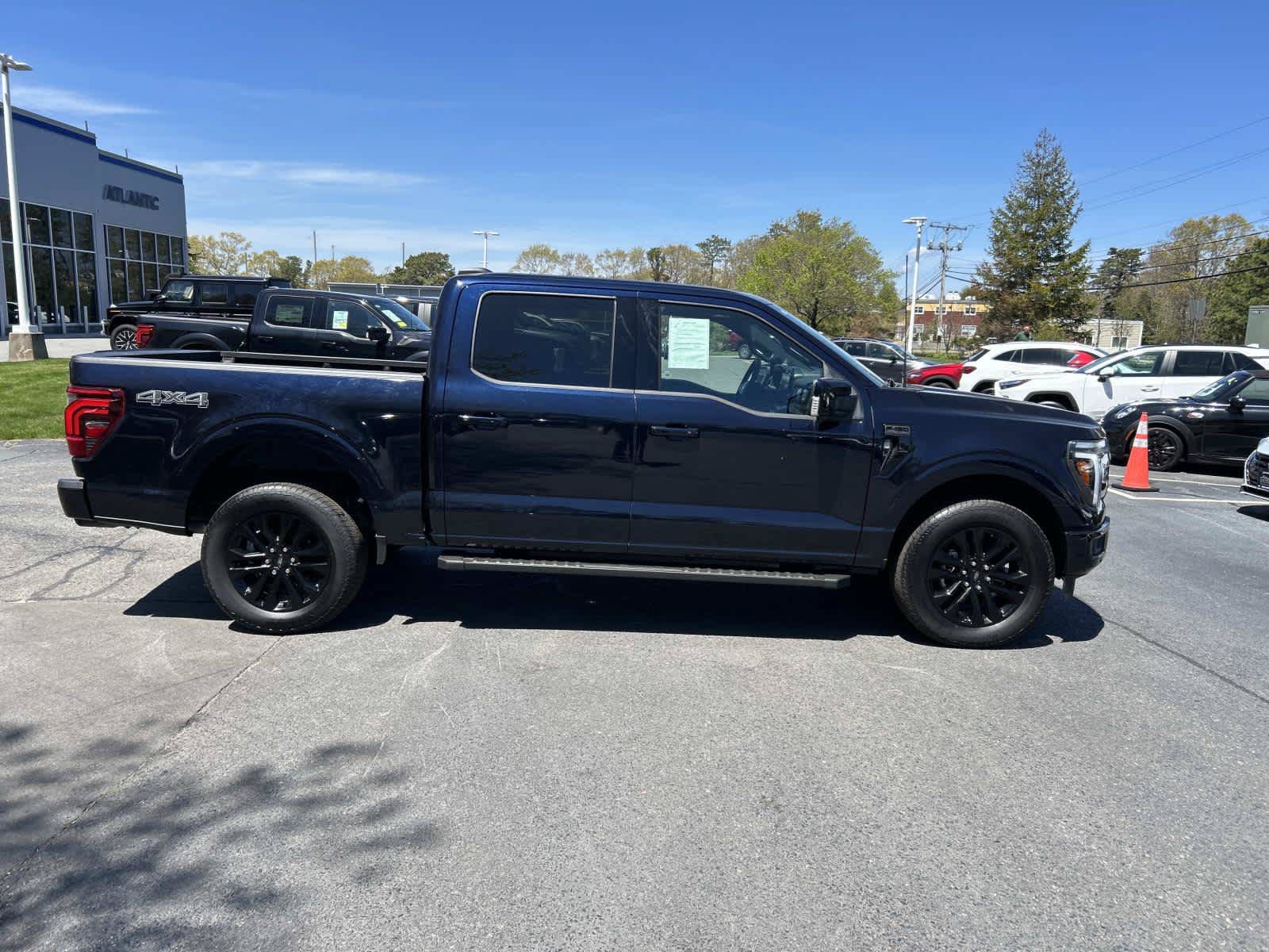 Used 2025 Ford F150 Lariat AWD/4WD image 2