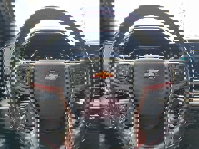 Used 2022 Chevrolet Silverado 1500 High Country w/ Technology Package image 27