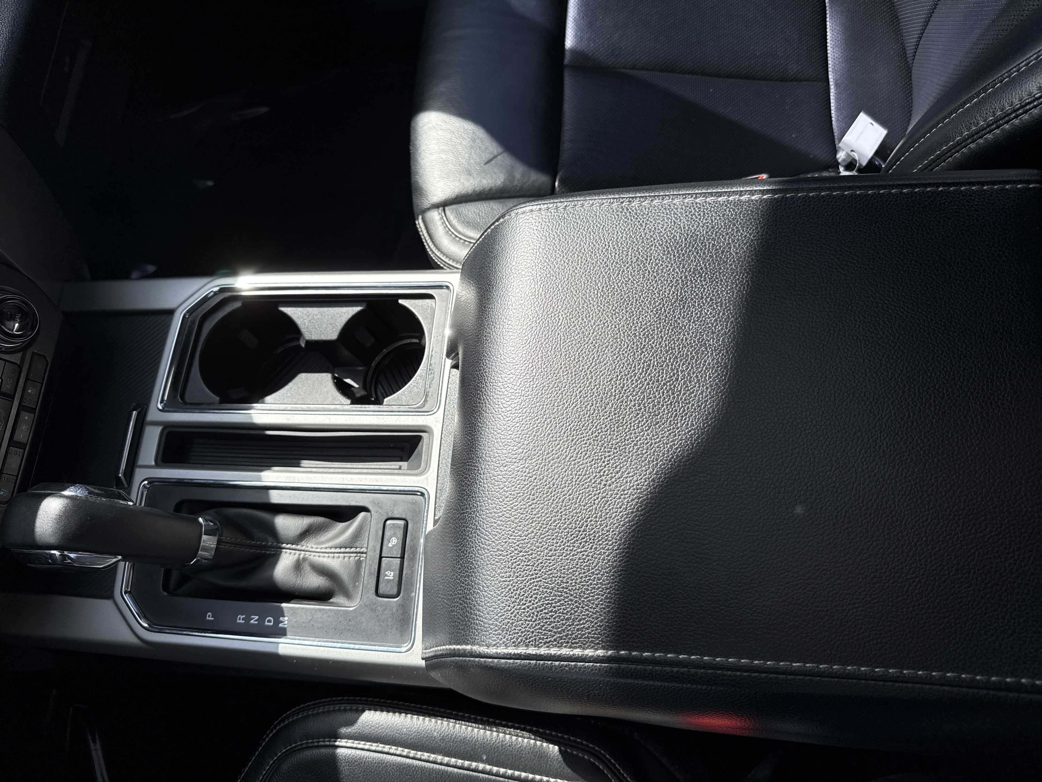 Used 2019 Ford F150 Lariat w/ Equipment Group 502A Luxury image 25