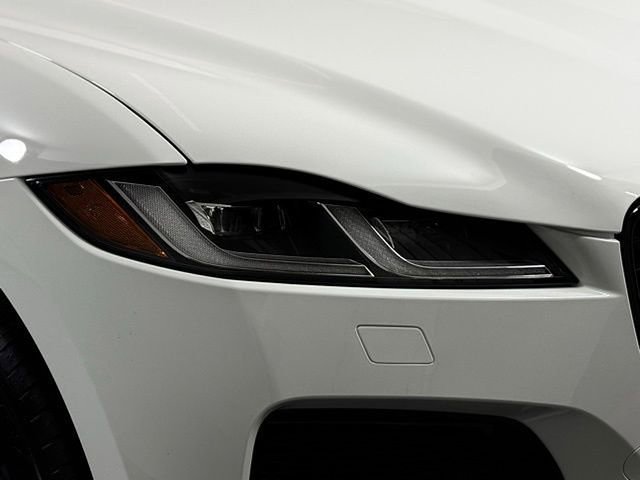 New 2026 Jaguar F-PACE R-Dynamic S image 15