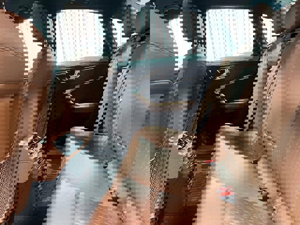 Used 2021 Audi A6 Premium Plus w/ Premium Plus Package image 25