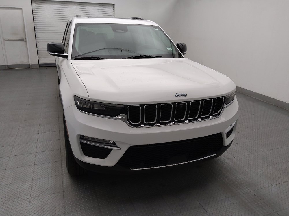 Used 2022 Jeep Grand Cherokee Limited 4xe w/ Luxury Tech Group II AWD/4WD image 14
