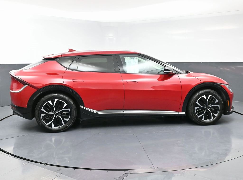 Used 2022 Kia EV6 Wind image 8