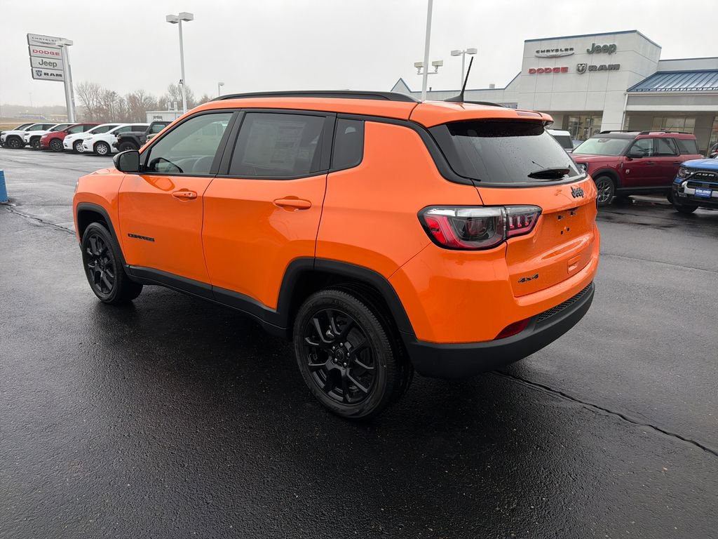 New 2026 Jeep Compass Latitude image 3