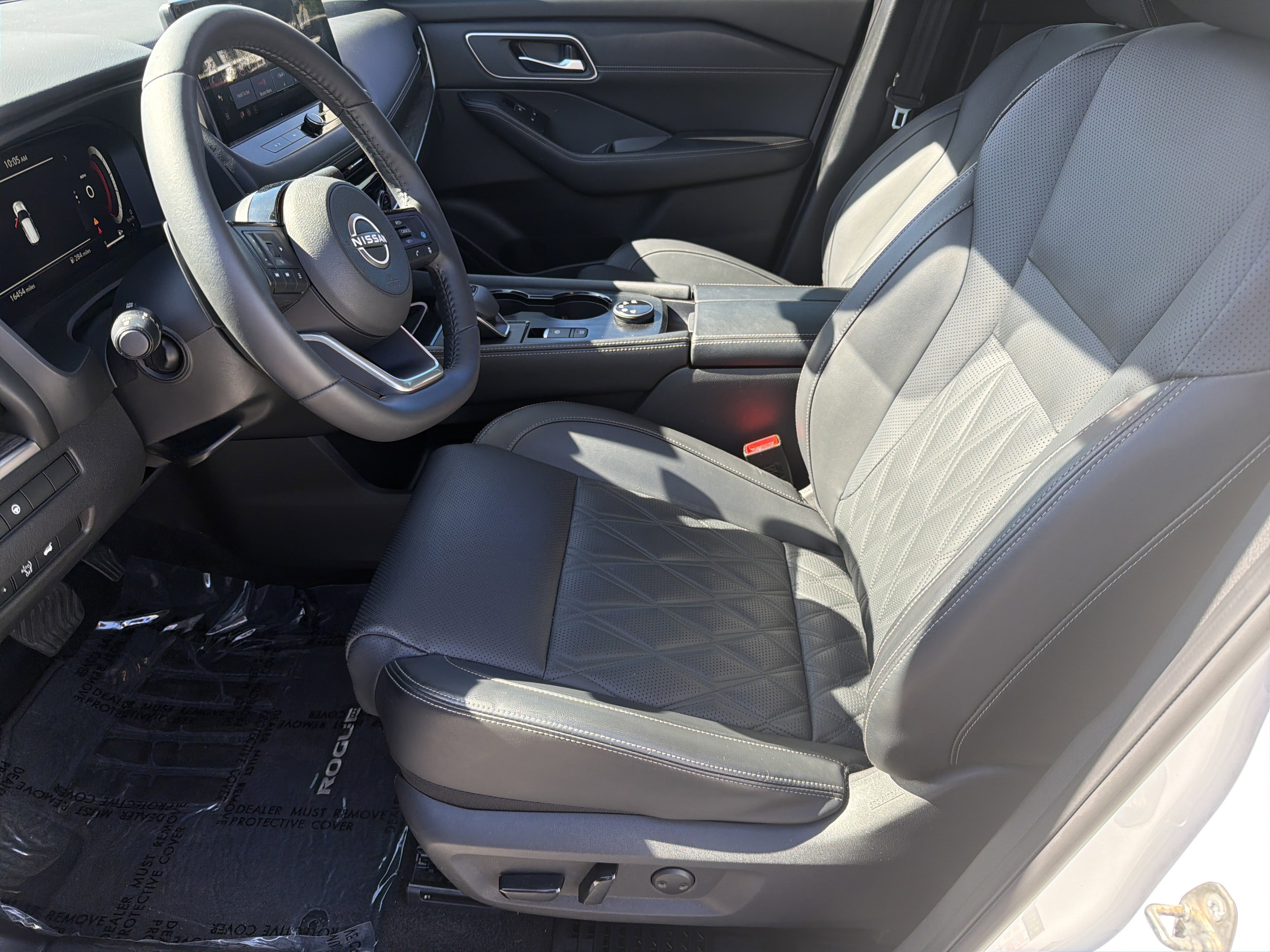 Used 2024 Nissan Rogue Platinum AWD/4WD image 12