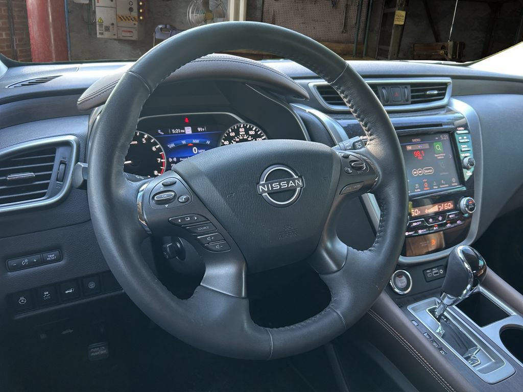 Used 2024 Nissan Murano Platinum w/ Cargo Package FWD image 17