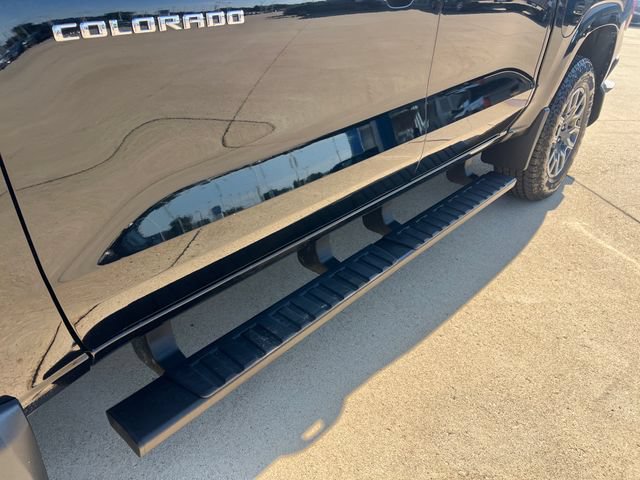 Certified 2024 Chevrolet Colorado Z71 w/ Z71 Convenience Package 2 AWD/4WD image 10