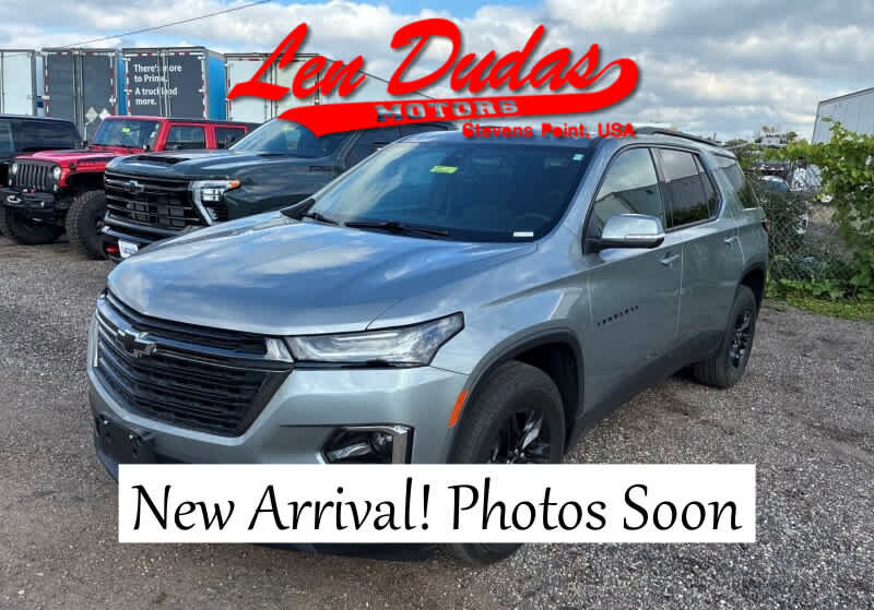 Used 2023 Chevrolet Traverse LT w/ Midnight/Sport Edition AWD/4WD image 1
