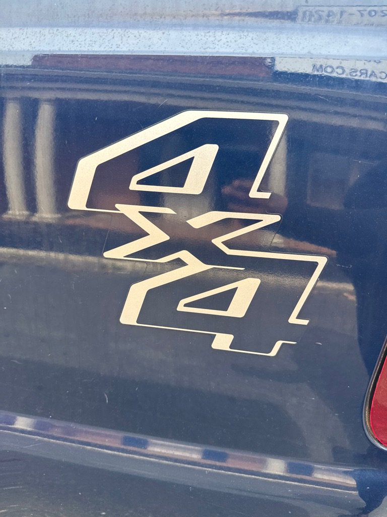 Used 2011 Ford F250 Lariat w/ Lariat Interior Pkg image 17