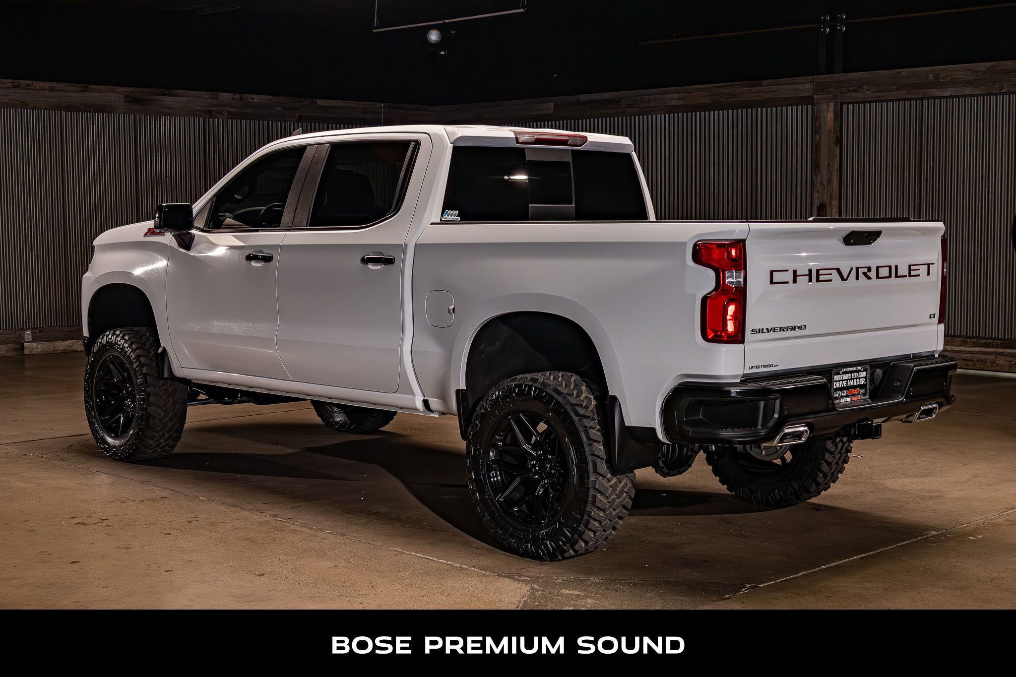 Used 2021 Chevrolet Silverado 1500 LT Trail Boss w/ Convenience Package II AWD/4WD image 7