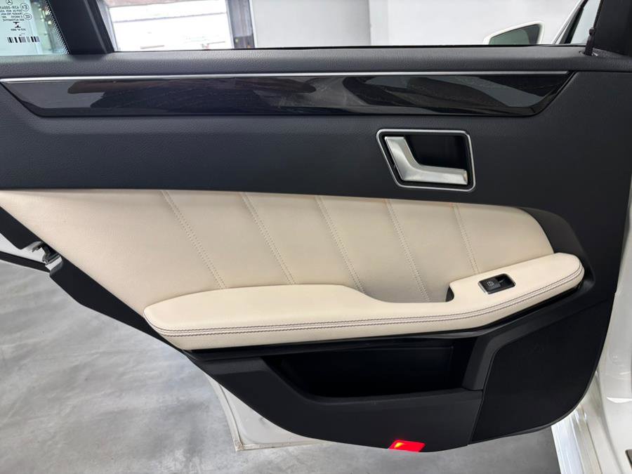 Used 2014 Mercedes-Benz E 350 4MATIC Sedan w/ Premium 1 Package image 30